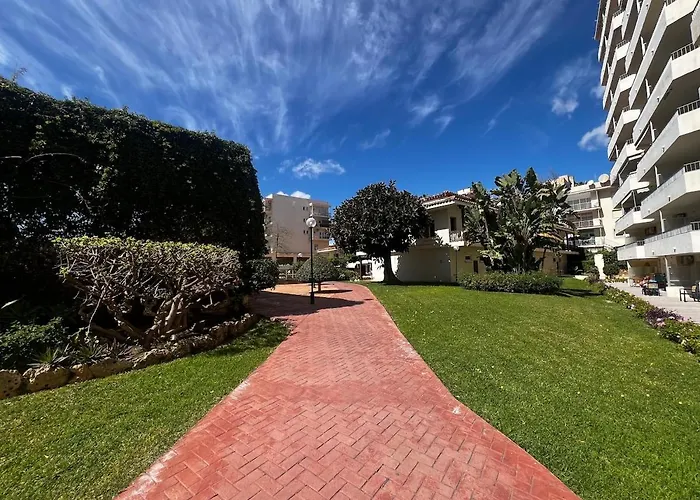 Apartment New Carihuela Park Luxury Close To Torremolinos